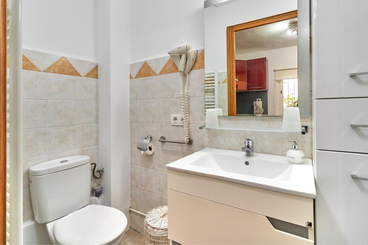 Apartment 250 M From The Beach Almunecar Exterior photo